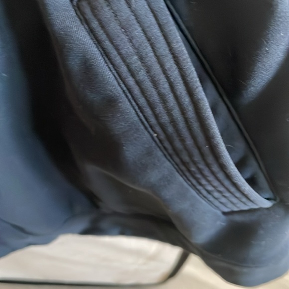 Under Armour zip up jacket. Great used condition. Men’s Large. - Picture 5 of 6